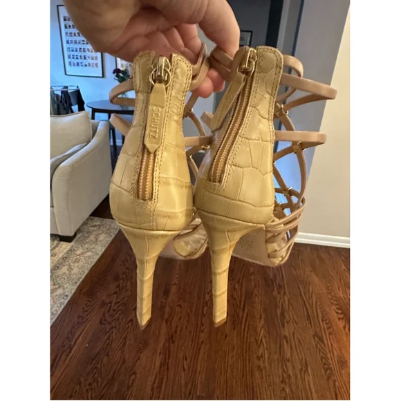 Women's Schutz Heels Size 7.5B Light Wood - Picture 5 of 11
